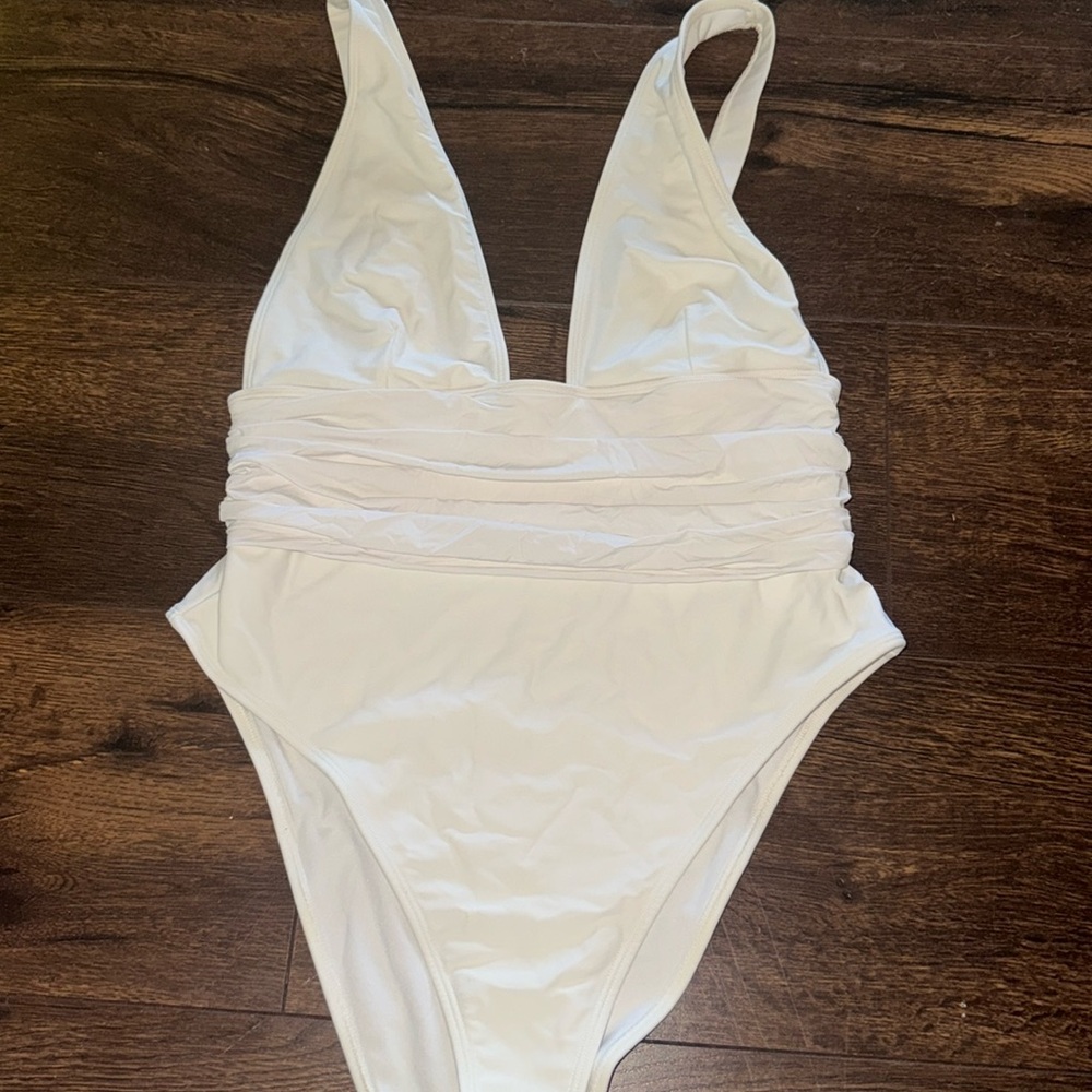 Forever 21 One Piece swimsuit